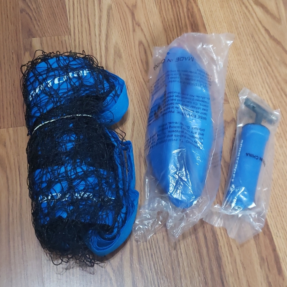 Blue volleyball net air pump new 3 piece game lot